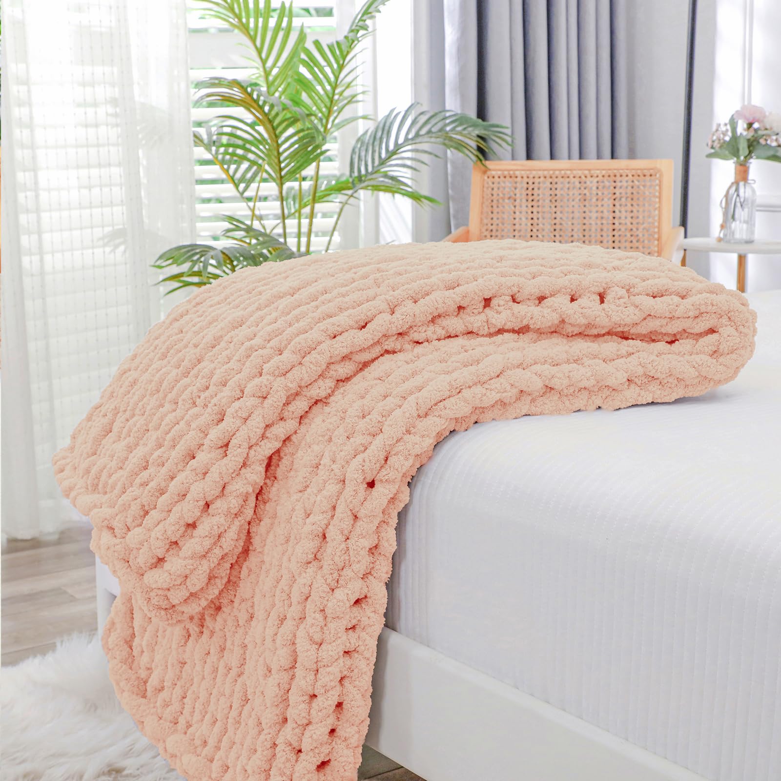 Bigacogo Chunky Knit Throw Blanket for Couch, 40x60 inches, 100% Hand Knitted with Thick Jumbo Chenille Yarn, Cozy Soft Large Rope Knot Cable Crochet Blankets for Sofa Bed Living Room, Beige