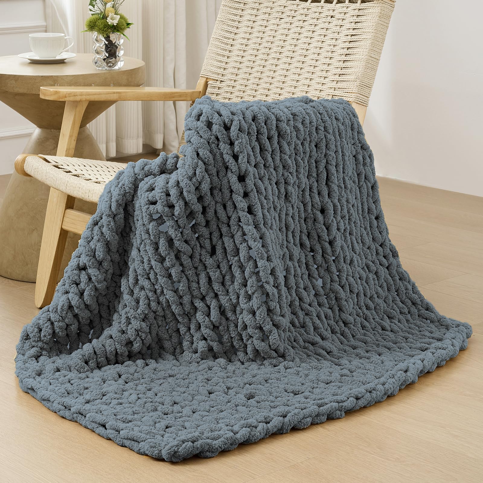 Bigacogo Chunky Knit Throw Blanket for Couch, 40x60 inches, 100% Hand Knitted with Thick Jumbo Chenille Yarn, Cozy Soft Large Rope Knot Cable Crochet Blankets for Sofa Bed Living Room, Beige