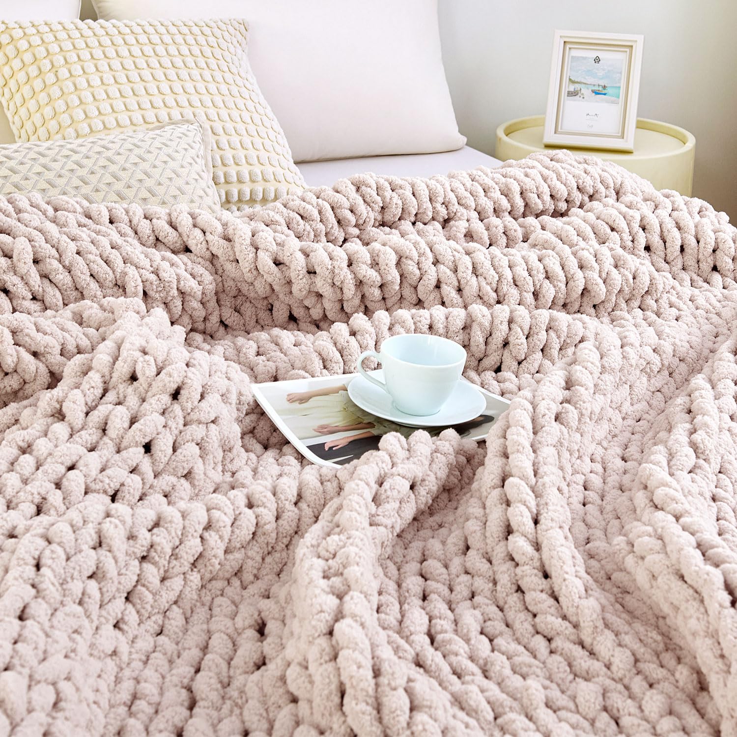 51"×63" Ivory Hand Knit Chenille Chunky Knit Throw Blanket for Sofa Decor