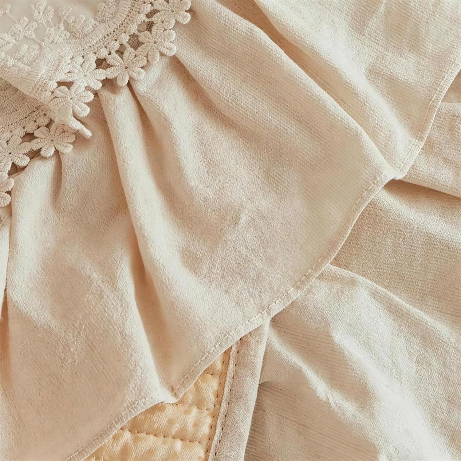 Leeva French Cream Ruffle Lace Quilted Sofa Slipcover, Beige Couch Protector & Decorative Slipcover for Living Room Cream Aesthetic Cottage Decor, Cotton-Linen Fabric, 27"x59"