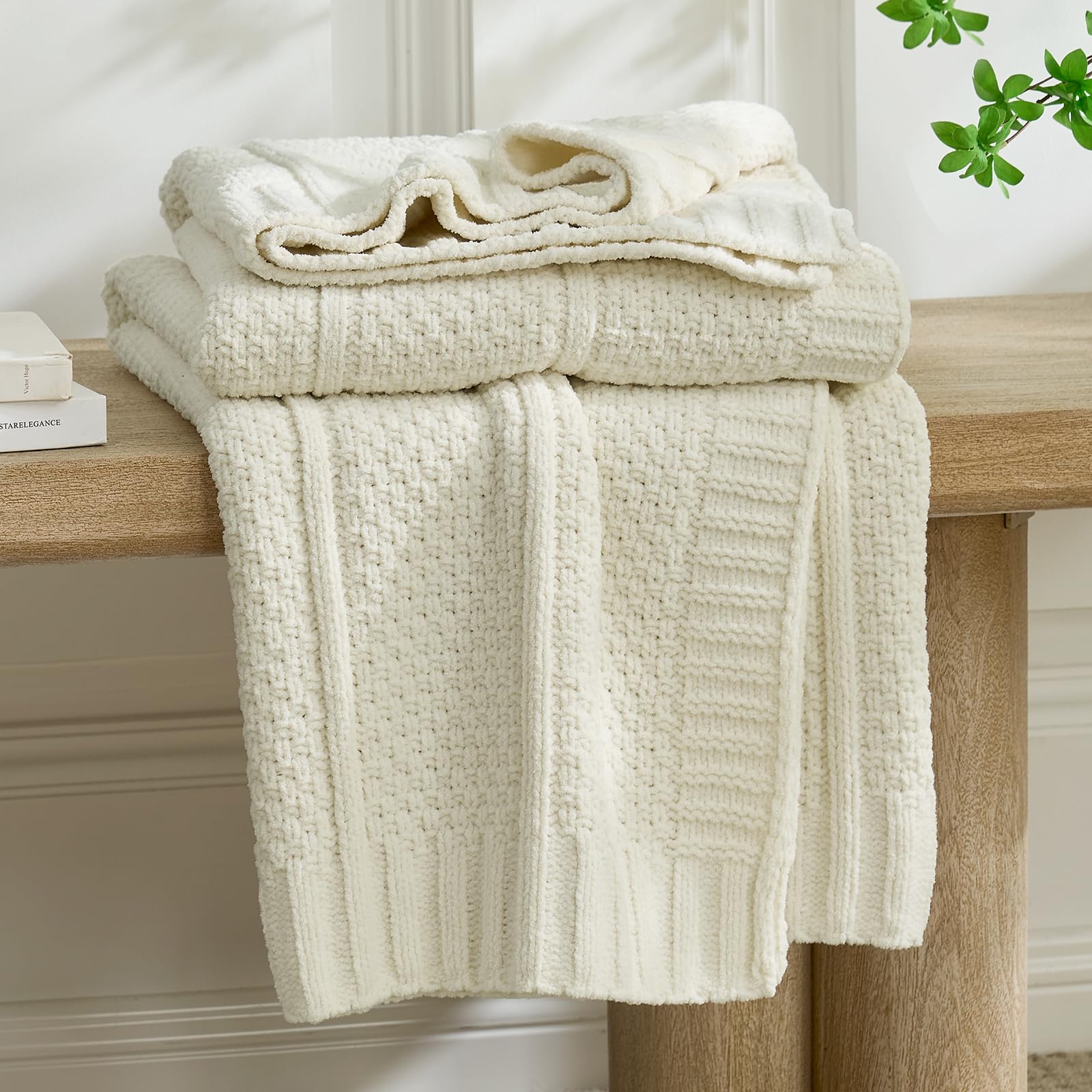 Amélie Home Premium Chenille Throw Blanket, Soft Cozy Moss Stitch Knit Blanket for Couch, Sofa, Chair, Home Decor, Cream White 50"x60"