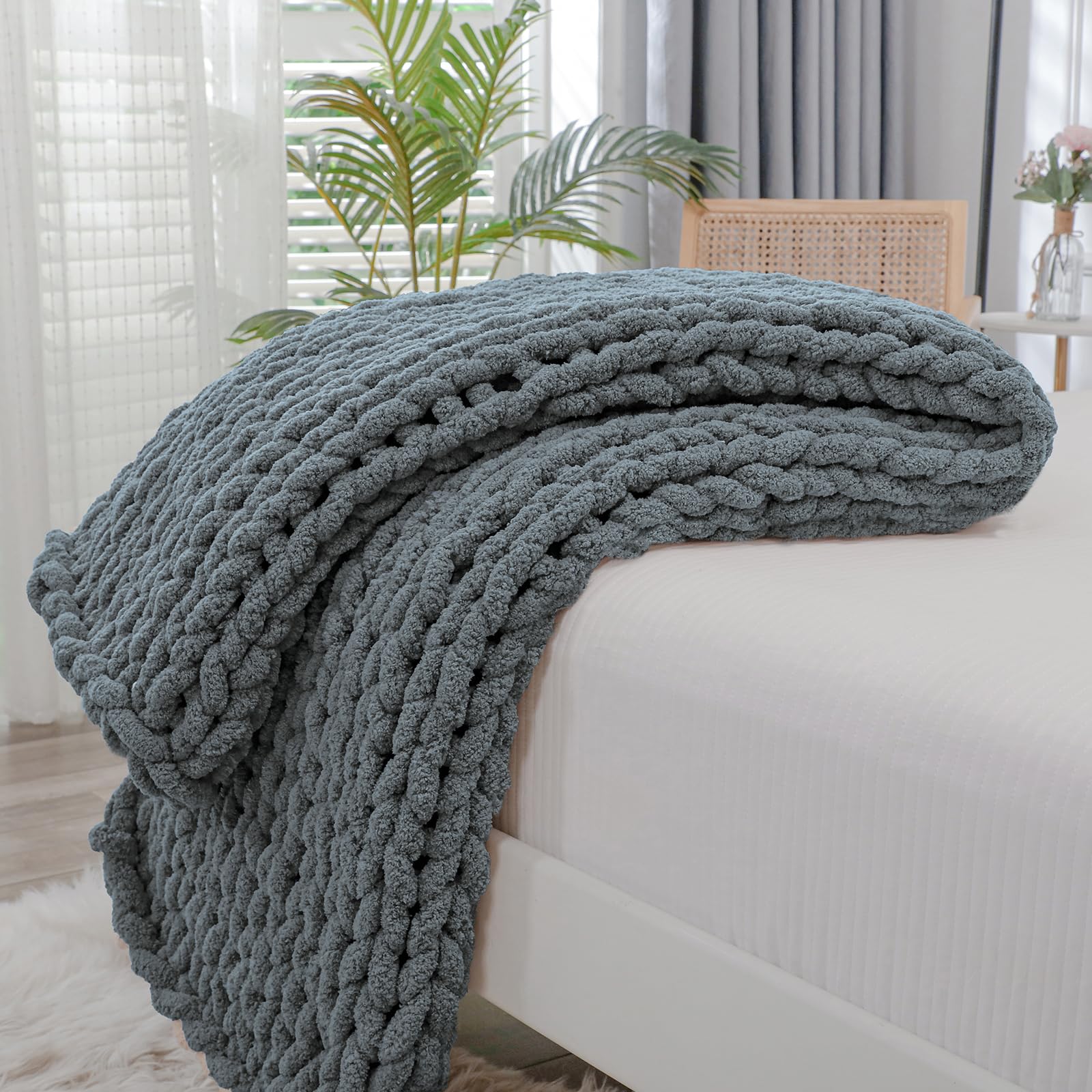 Bigacogo Chunky Knit Throw Blanket for Couch, 40x60 inches, 100% Hand Knitted with Thick Jumbo Chenille Yarn, Cozy Soft Large Rope Knot Cable Crochet Blankets for Sofa Bed Living Room, Beige