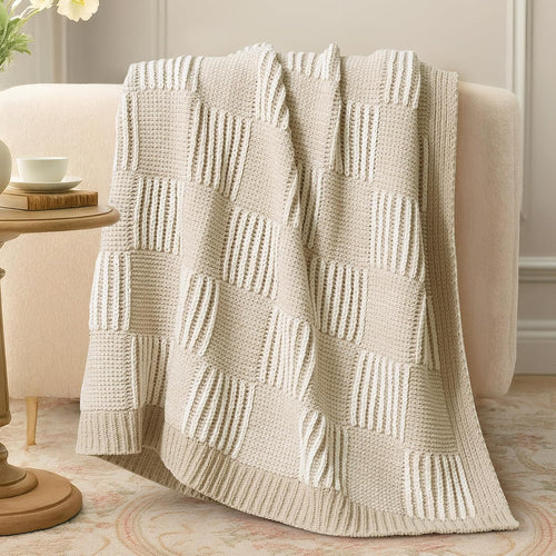 Amélie Home Knit Throw Blanket, Soft Chenille Cozy Breathable Dual Tone Checkered Chunky Decorative Blanket for Couch, Bed & Sofa, French-Inspired Lightweight Warm Gift for Women, Beige, 50"x60"