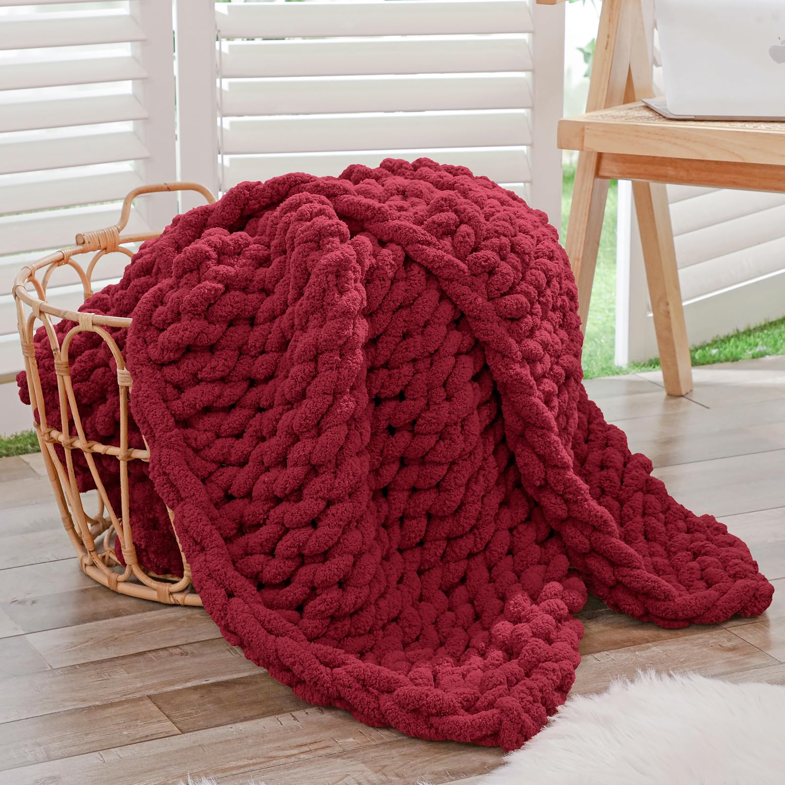 Bigacogo Chunky Knit Throw Blanket for Couch, 40x60 inches, 100% Hand Knitted with Thick Jumbo Chenille Yarn, Cozy Soft Large Rope Knot Cable Crochet Blankets for Sofa Bed Living Room, Beige
