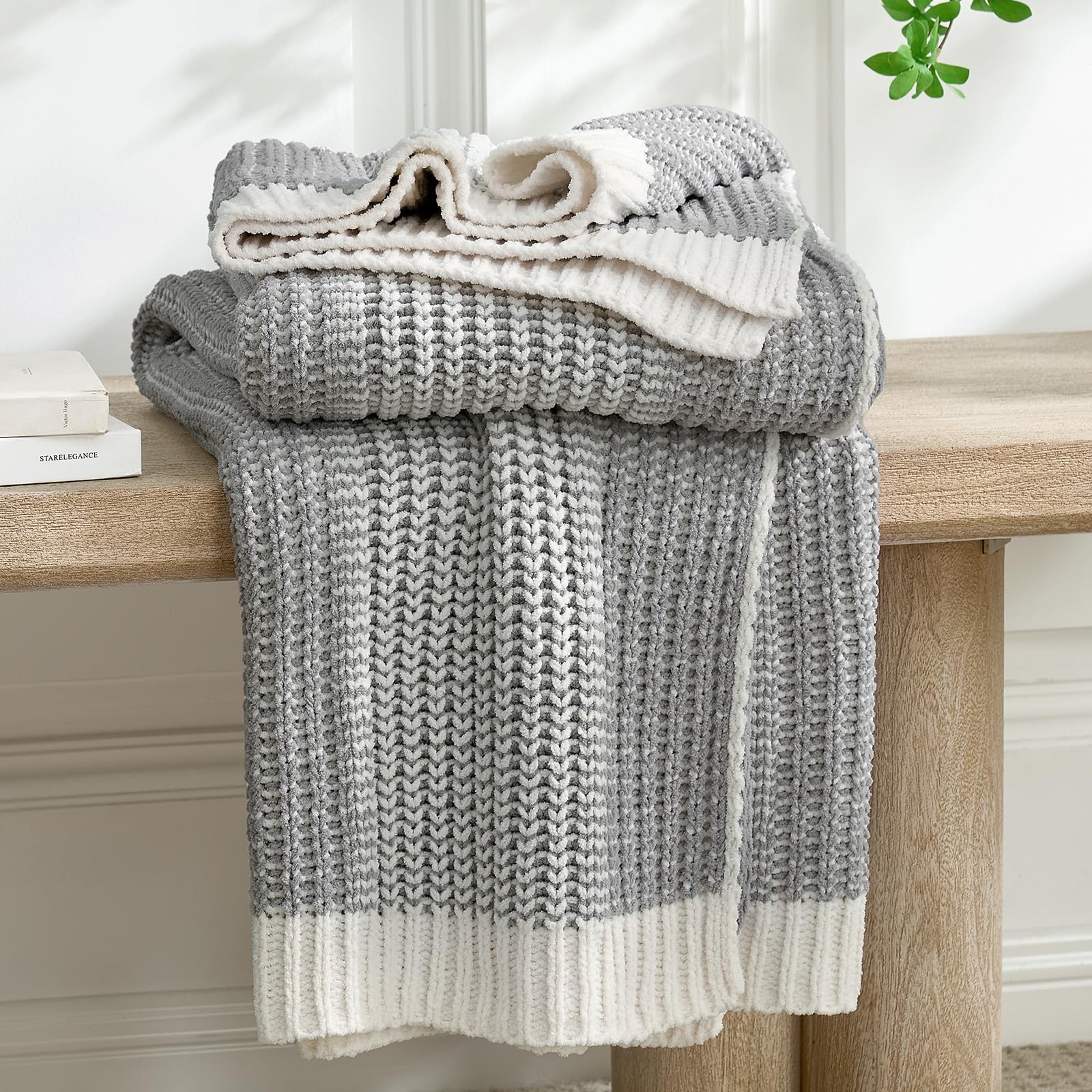 Amélie Home Premium Chenille Throw Blanket, Soft Cozy Moss Stitch Knit Blanket for Couch, Sofa, Chair, Home Decor, Cream White 50"x60"