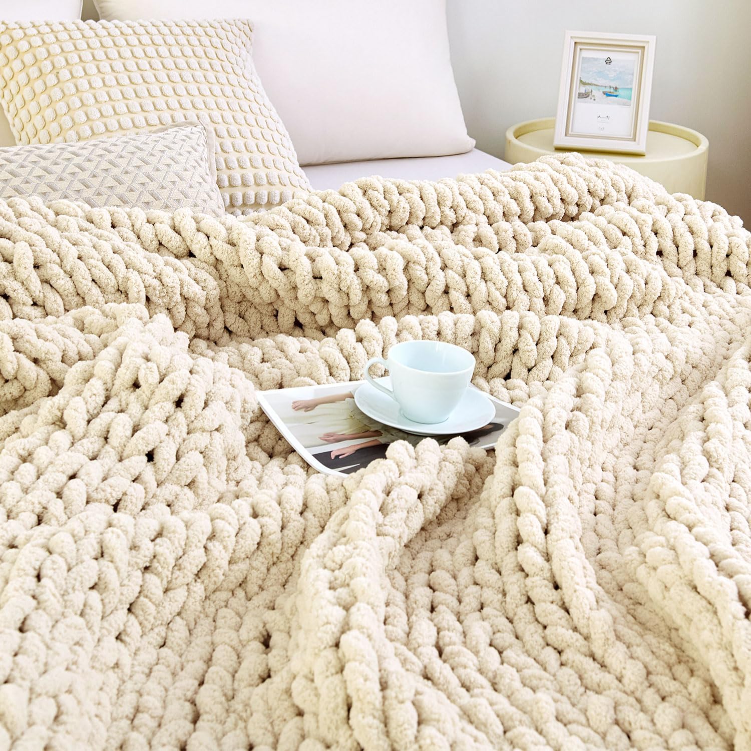 51"×63" Ivory Hand Knit Chenille Chunky Knit Throw Blanket for Sofa Decor