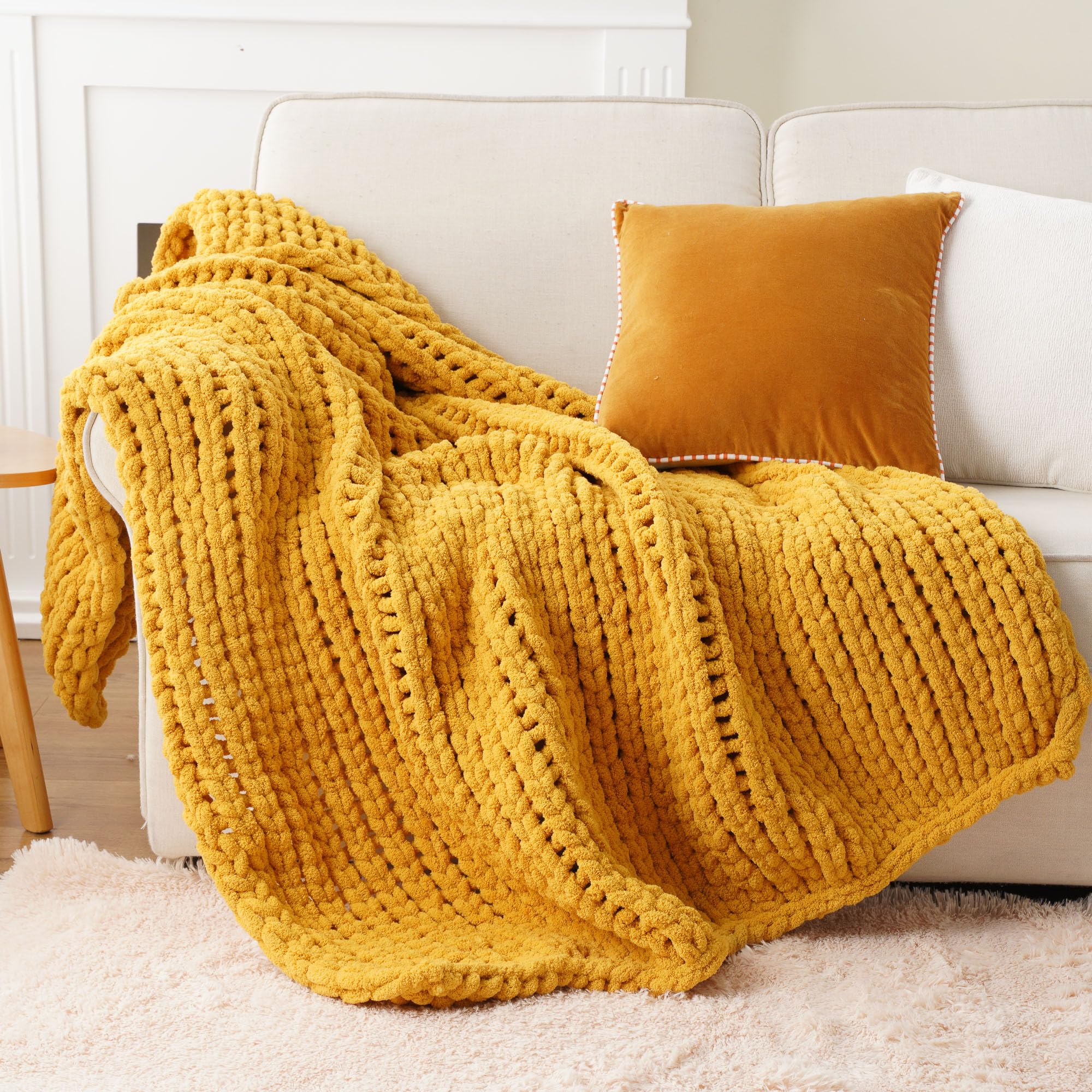 Battilo Brown Chunky Knit Throw Blanket, Soft and Thick Chenille Throw Blanket, 50"x60" Handmade Cable Knit Crochet Blanket, Knot Throw Blankets for Couch Sofa Bed Home Decor (Brown, 50"x60")